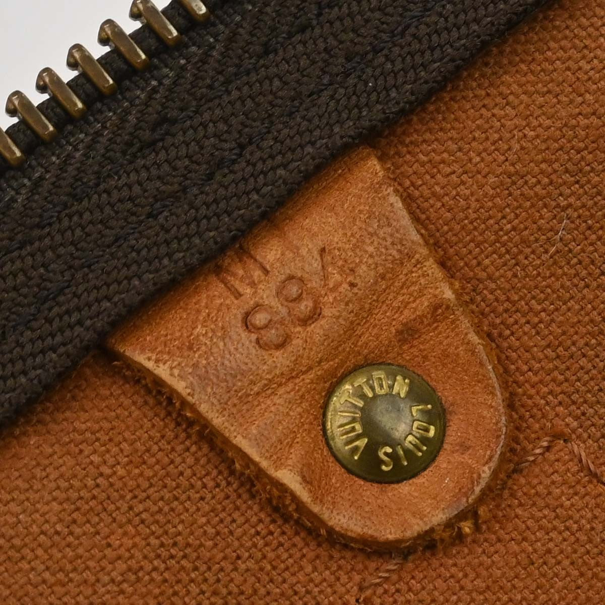 Louis Vuitton Keepall Monogram Canvas Brown Canvas Travel Bag Bag (Pre-Owned)