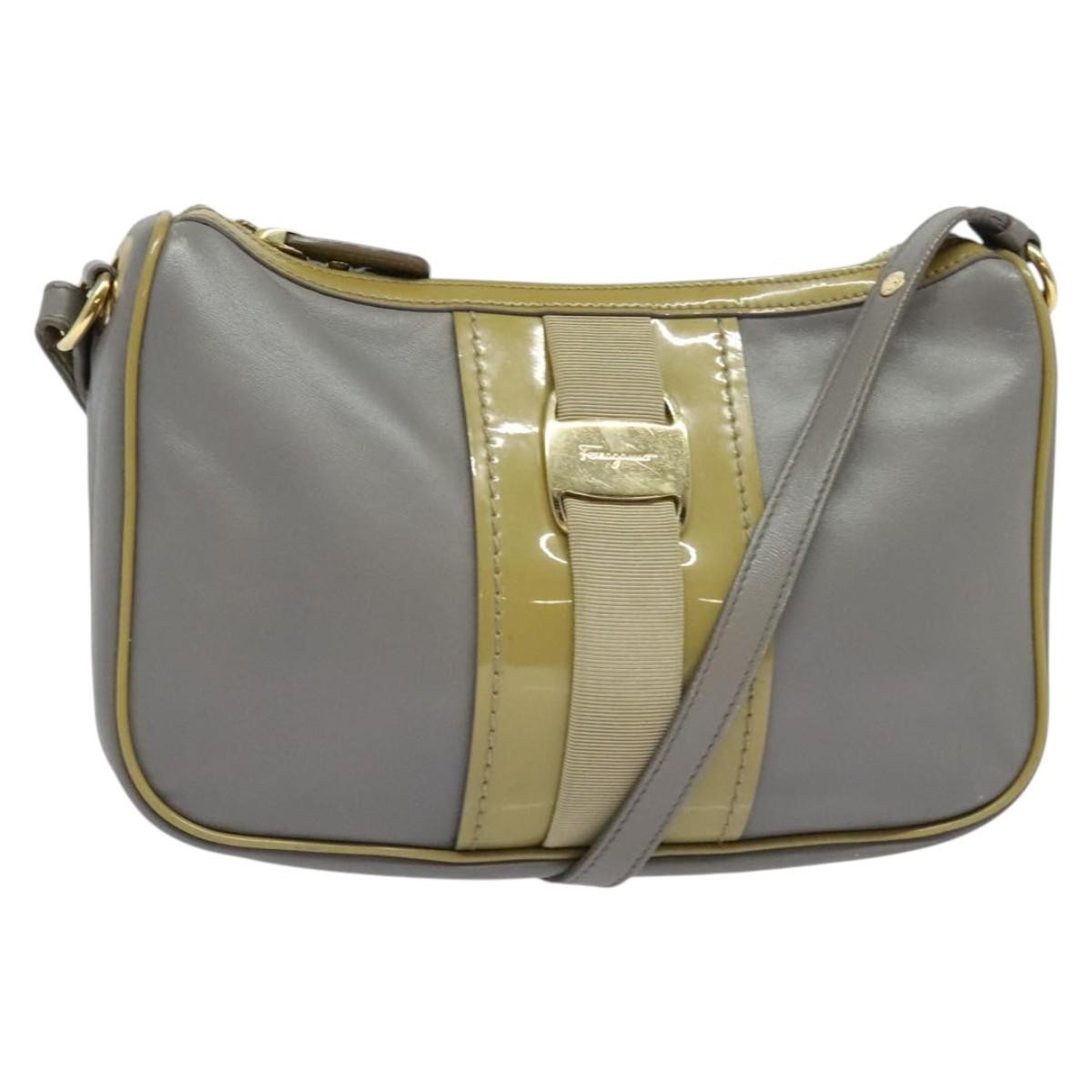 Salvatore Ferragamo Vala Leather Gray Leather Shoulder Bag Bag (Pre-Owned)