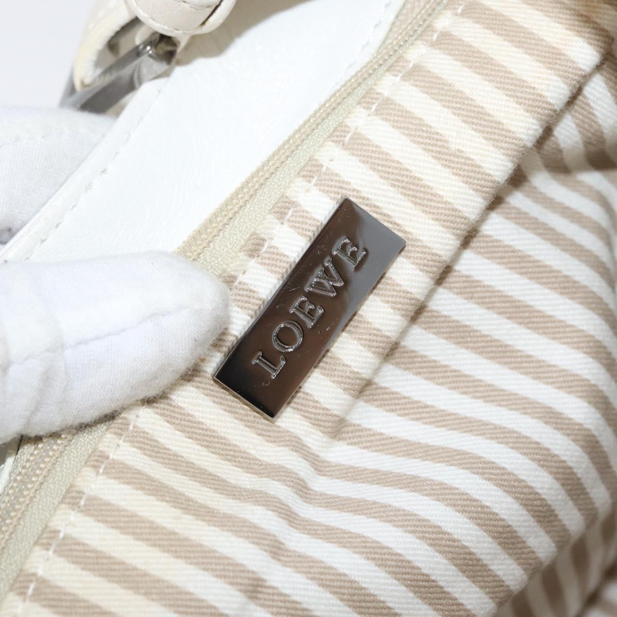 Loewe Anagram Leather White Leather Shoulder Bag Bag (Pre-Owned)