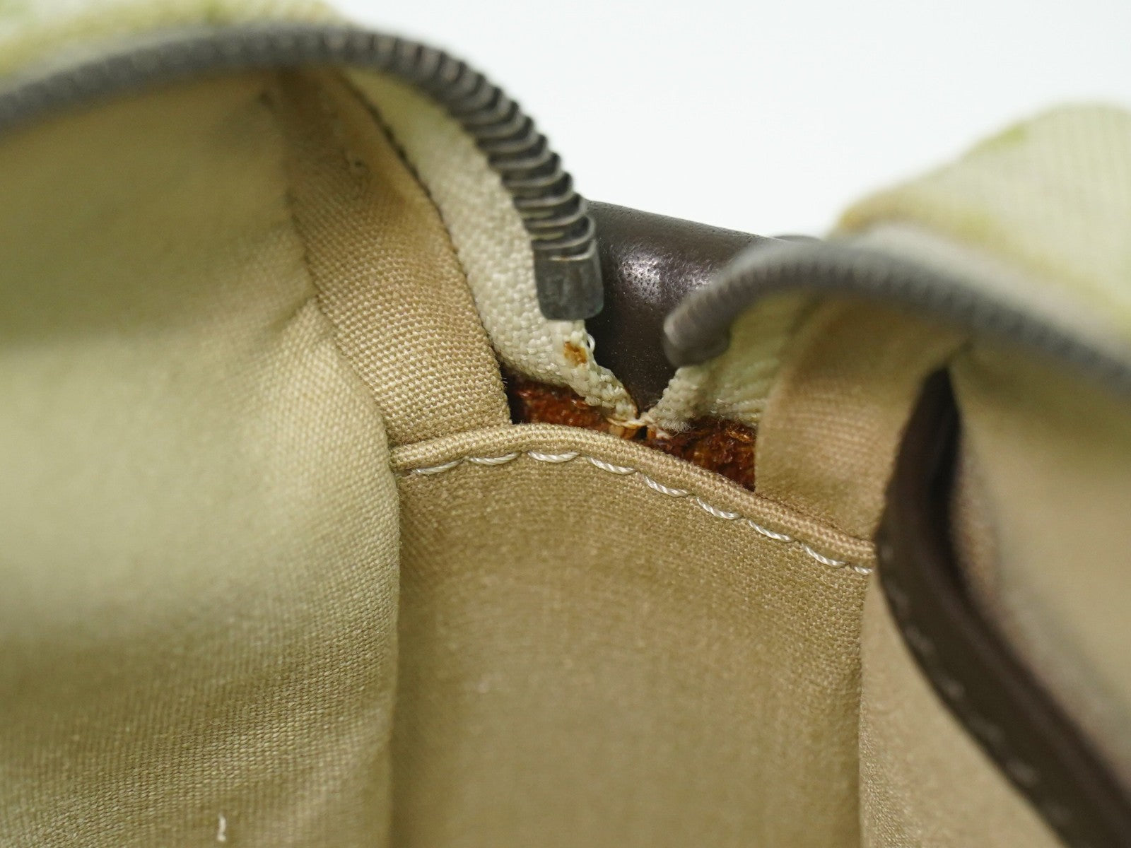 Louis Vuitton Conte De Fees Pochette Monogram Patchwork Khaki Canvas Shoulder Bag Bag (Pre-Owned)