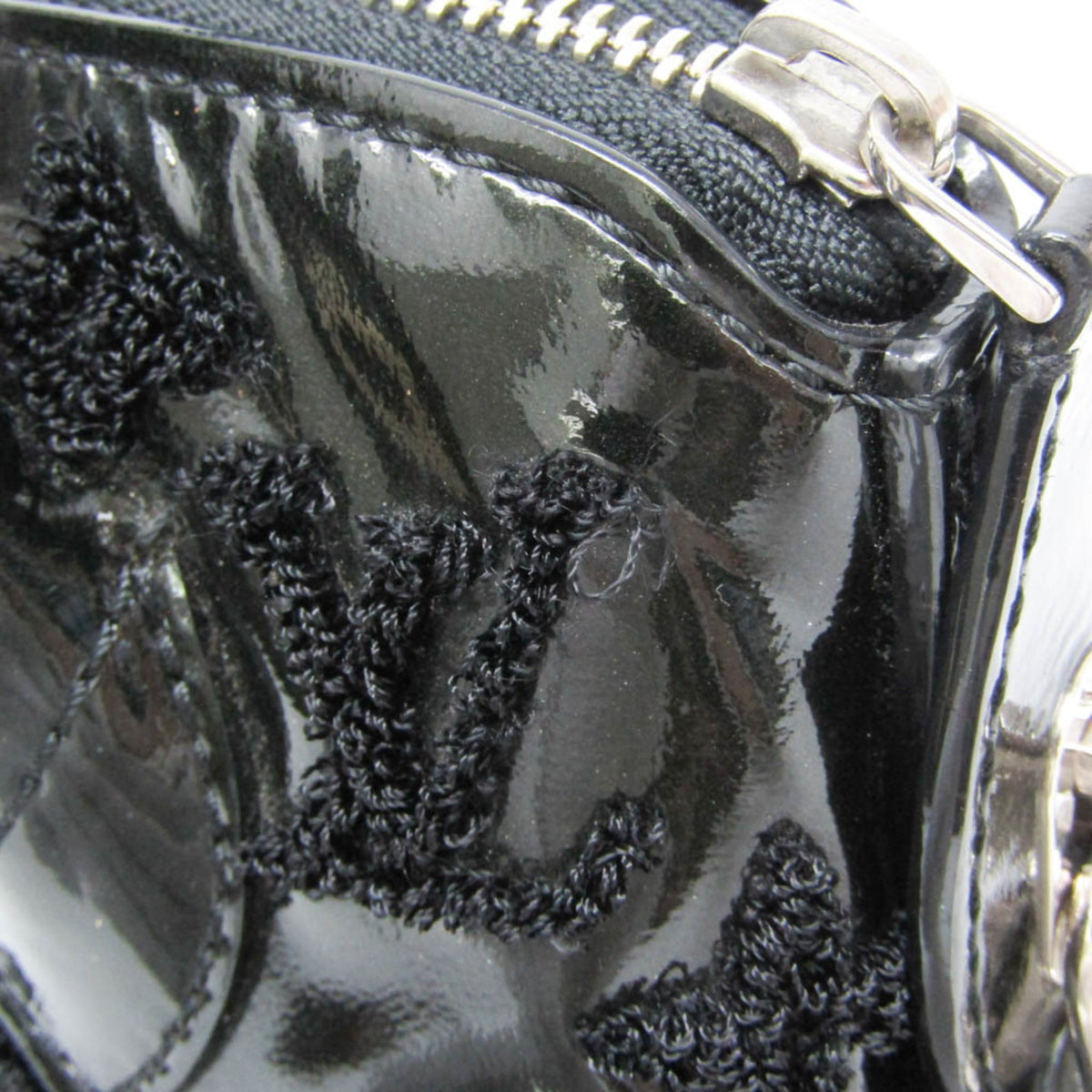 Louis Vuitton Fascination Lockit Patent Lambskin Black Patent_Leather Handbag (Pre-Owned)
