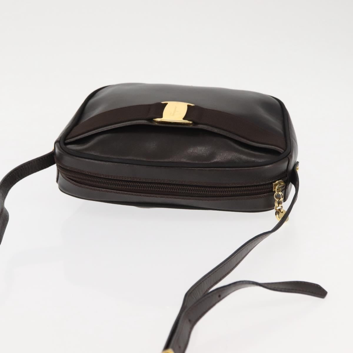 Salvatore Ferragamo Vara Bow Camera Leather Brown Leather Shoulder Bag Bag (Pre-Owned)