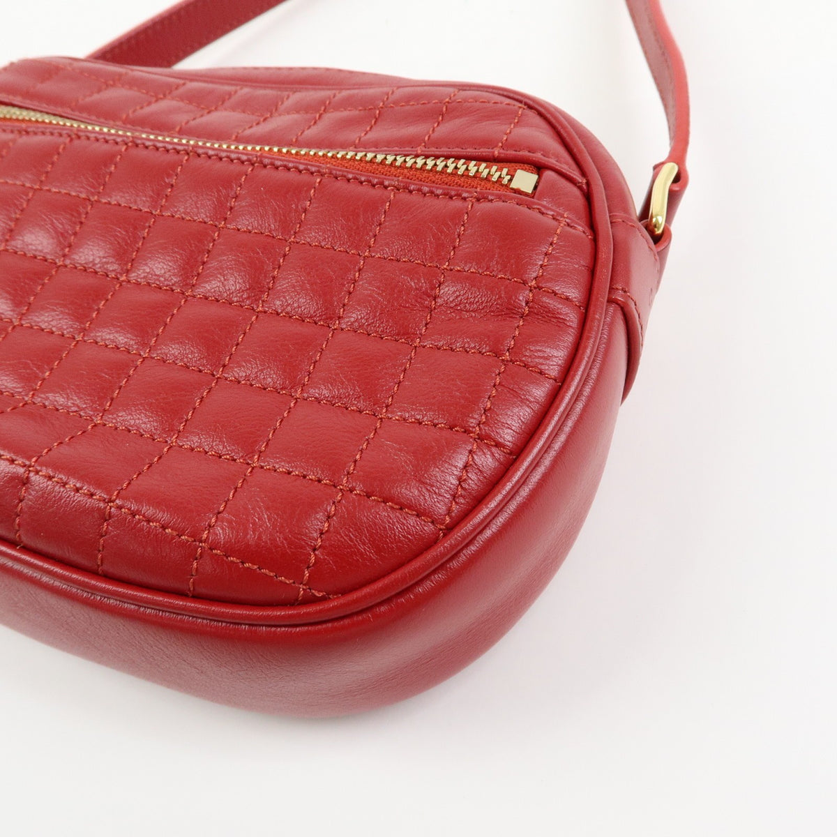 Celine C Charm Camera Quilted Leather Red Leather Handbag (Pre-Owned)