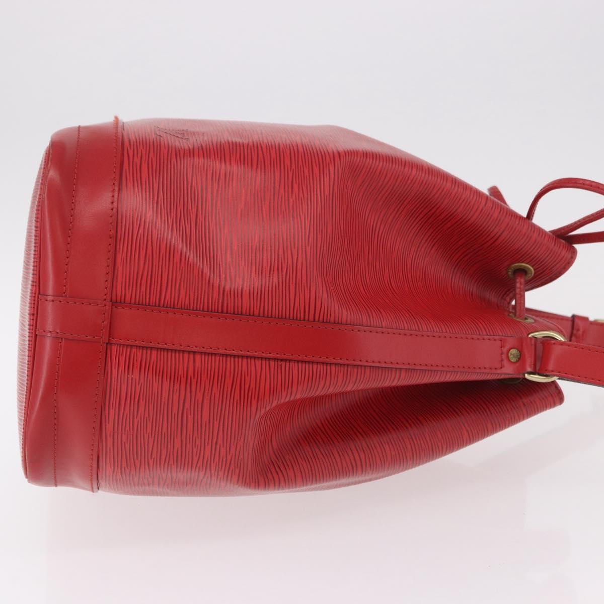 Louis Vuitton Noe Epi Leather Red Leather Shoulder Bag Bag (Pre-Owned)