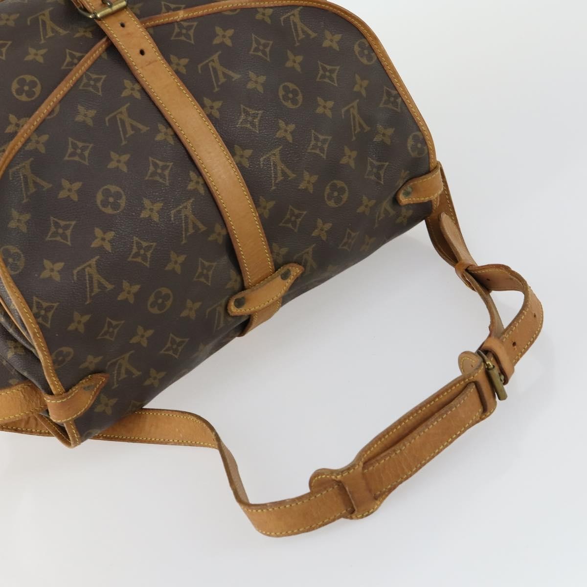 Louis Vuitton Saumur Monogram Canvas Brown Canvas Shoulder Bag Bag (Pre-Owned)