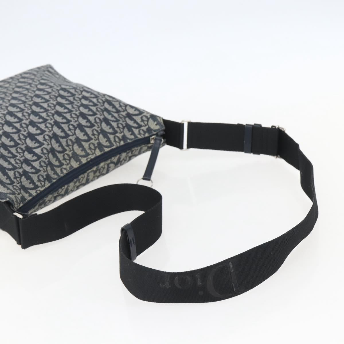 Christian Dior Vintage Trotter Canvas Navy Canvas Shoulder Bag Bag (Pre-Owned)