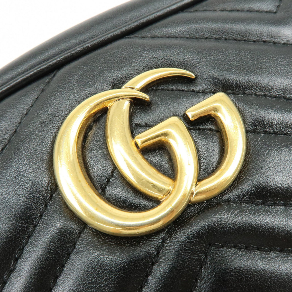 Gucci Gg Marmont Matelasse Leather Black Leather Shoulder Bag Bag (Pre-Owned)