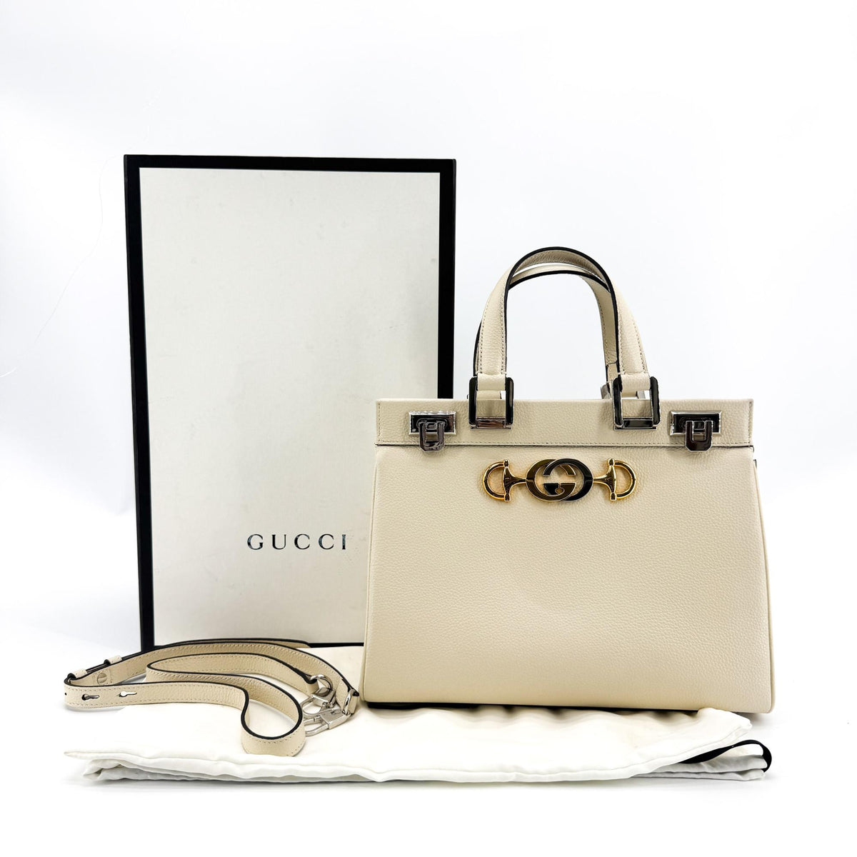 Gucci Zumi Leather Gold Calfskin Shoulder Bag Bag (Pre-Owned)