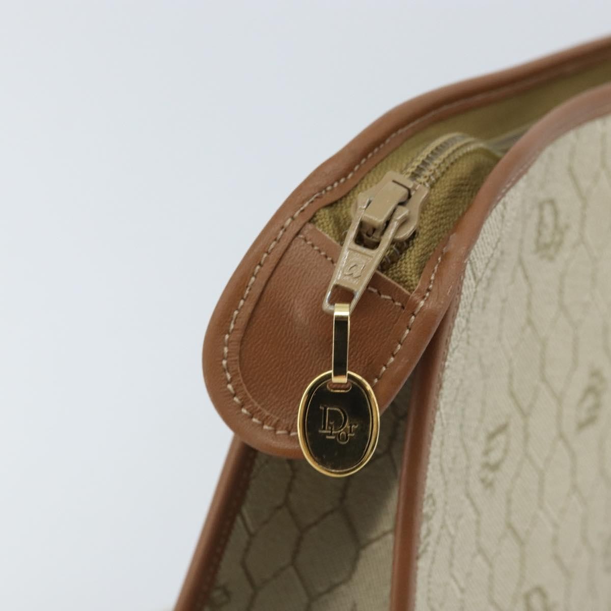 Christian Dior Vintage Honeycomb Zip Canvas And Leather Beige Canvas Clutche & Pouche Bag (Pre-Owned)