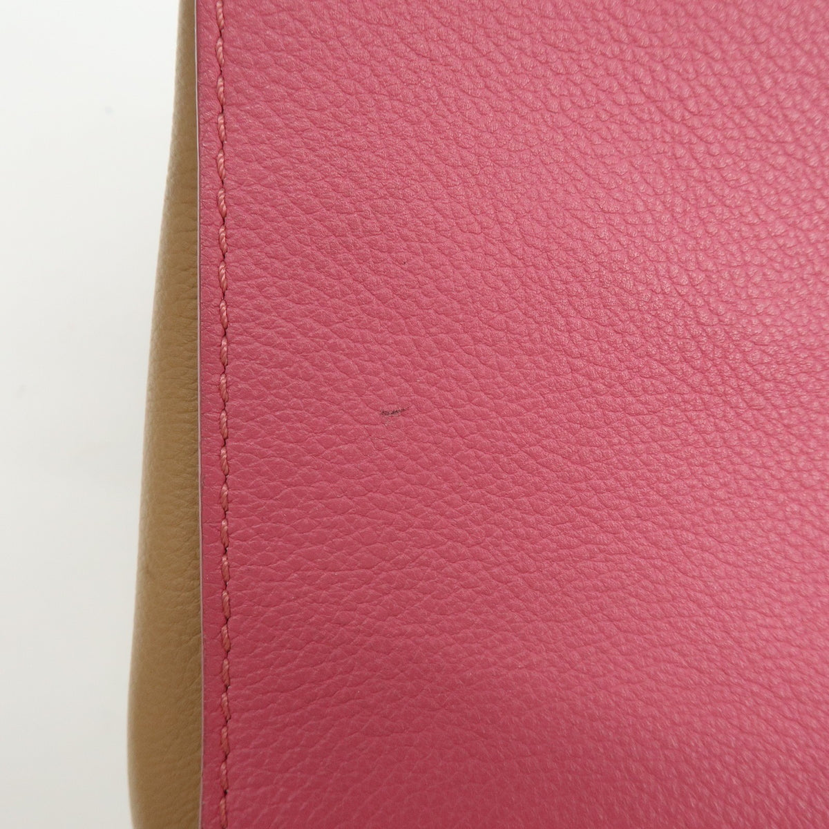 Louis Vuitton Lockme Ii Leather Pink Leather Shoulder Bag Bag (Pre-Owned)