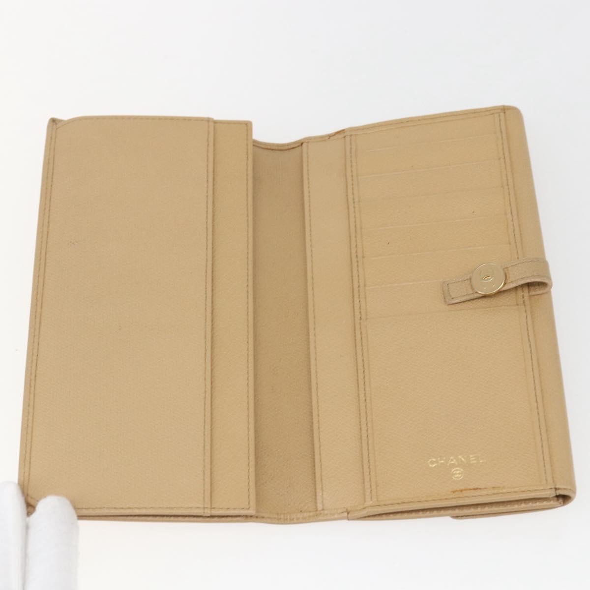 Chanel Coco Bouton Leather Beige Leather Wallets Accessory (Pre-Owned)