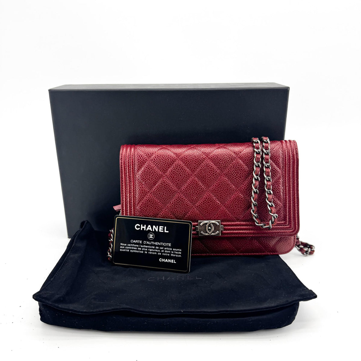 Chanel Boy Wallet On Short Chain Quilted Lambskin Burgundy Leather Crossbody Bag Bag (Pre-Owned)