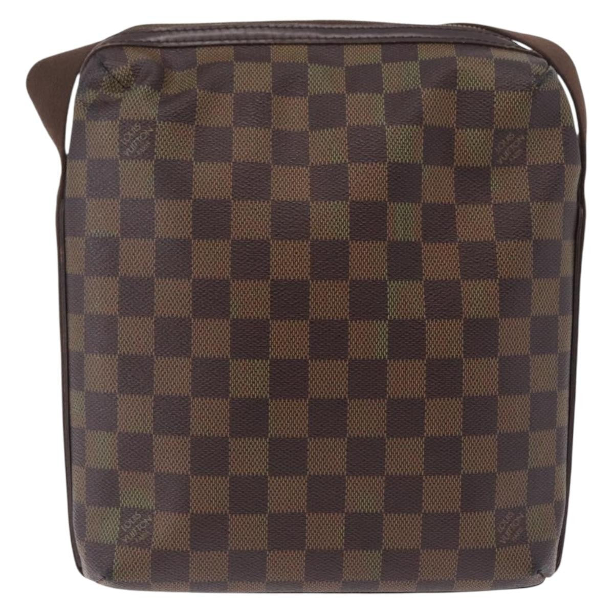 Louis Vuitton Trotteur Beaubourg Damier Brown Canvas Handbag (Pre-Owned)