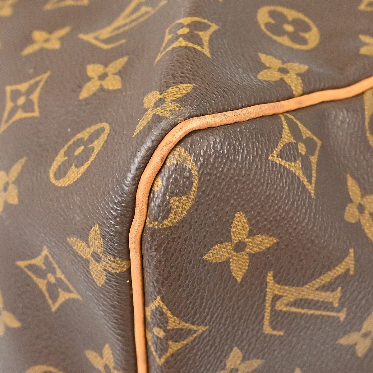 Louis Vuitton Keepall Monogram Canvas Brown Canvas Travel Bag Bag (Pre-Owned)
