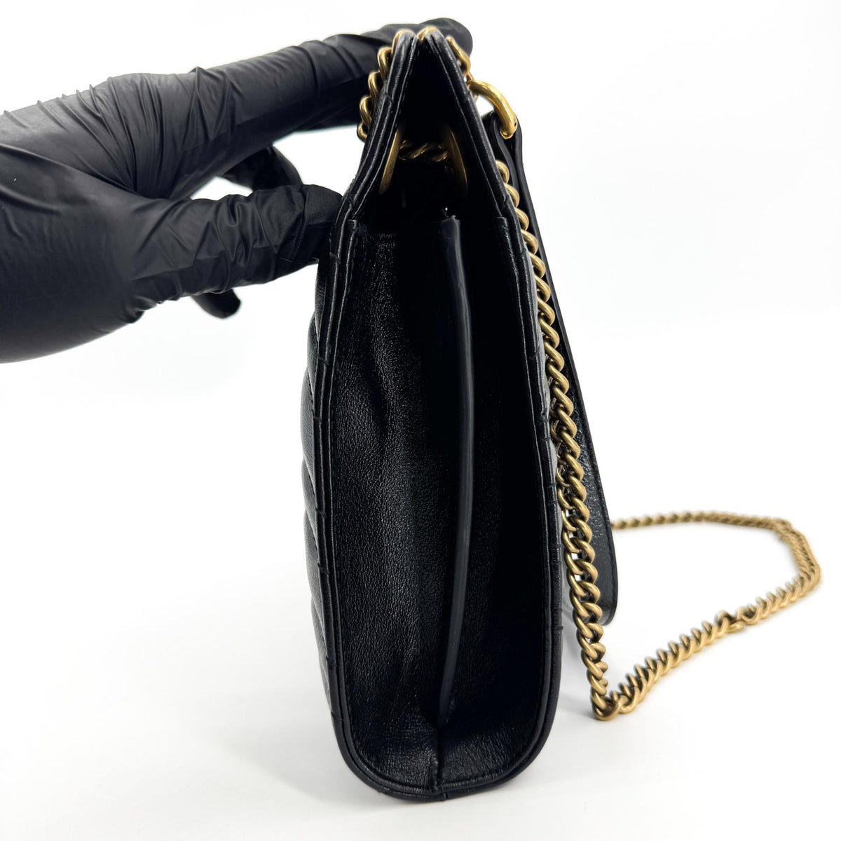 Gucci Gg Marmont Accordion Matelasse Leather Black Leather Shoulder Bag Bag (Pre-Owned)