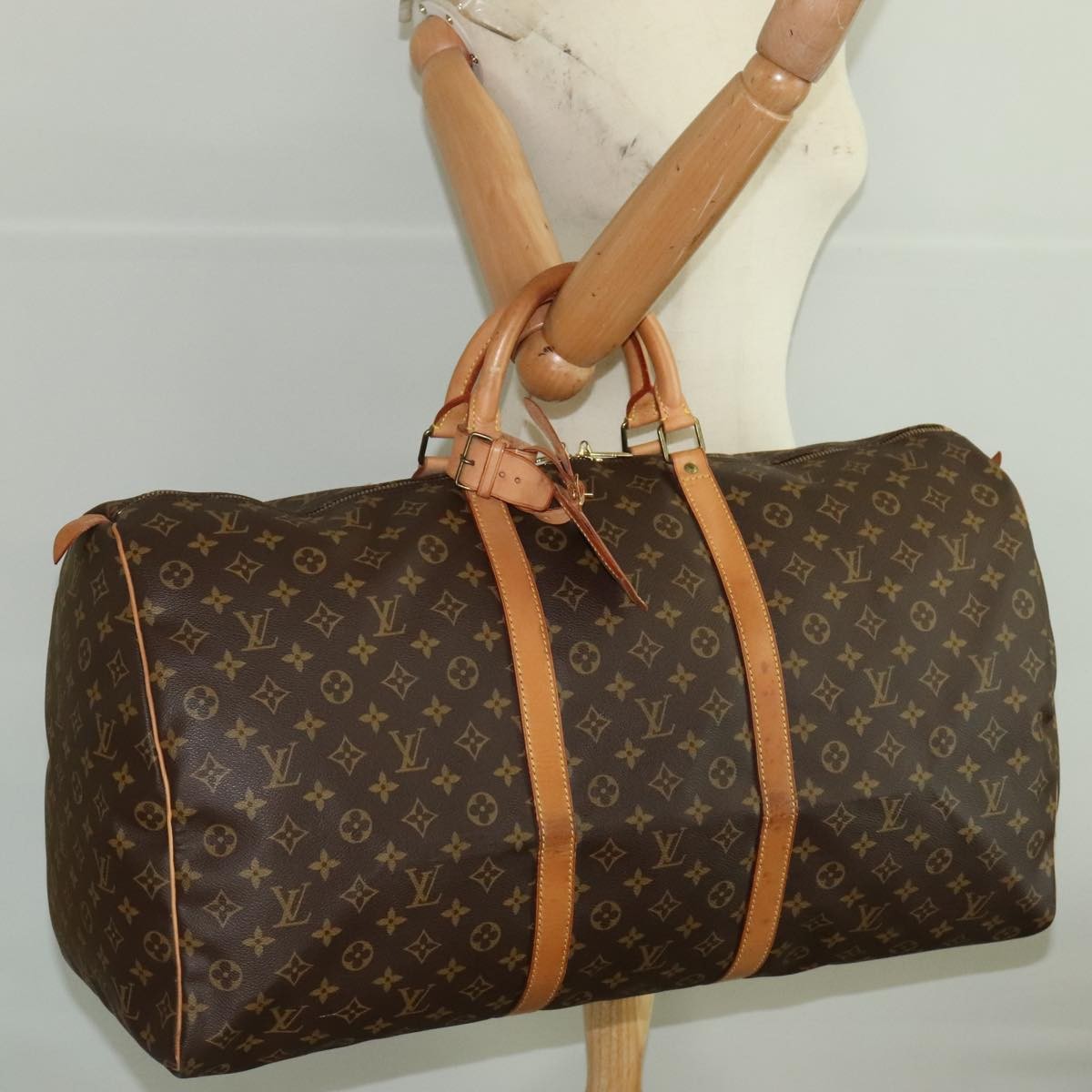 Louis Vuitton Keepall Monogram Canvas Brown Canvas Travel Bag Bag (Pre-Owned)