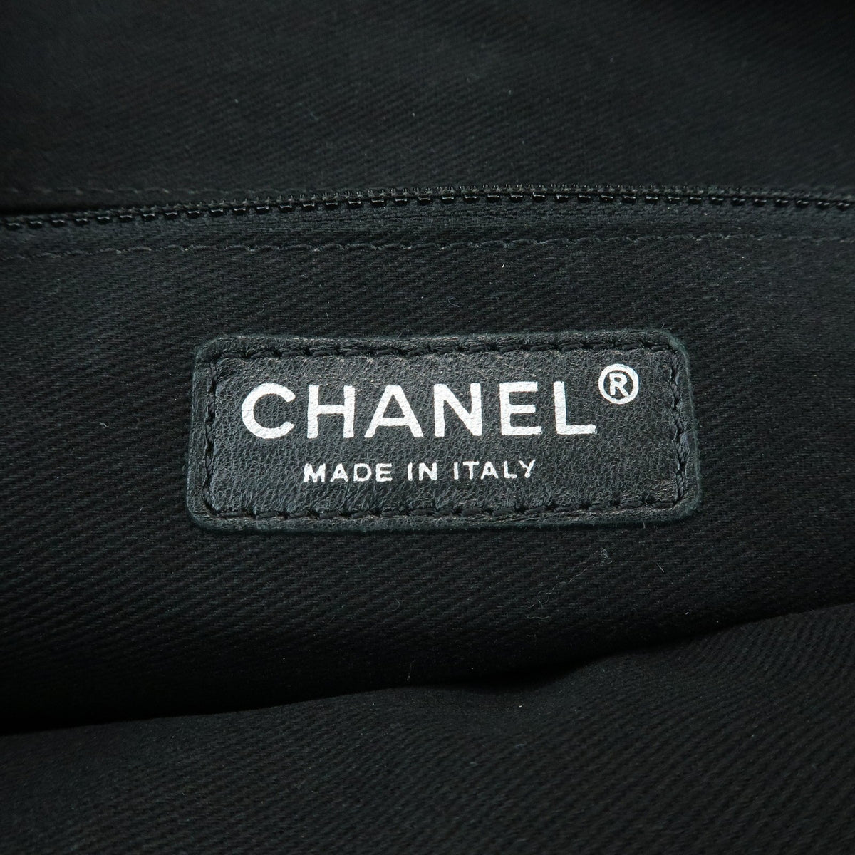 Chanel Easy Flap Quilted Caviar Brown Leather Handbag (Pre-Owned)