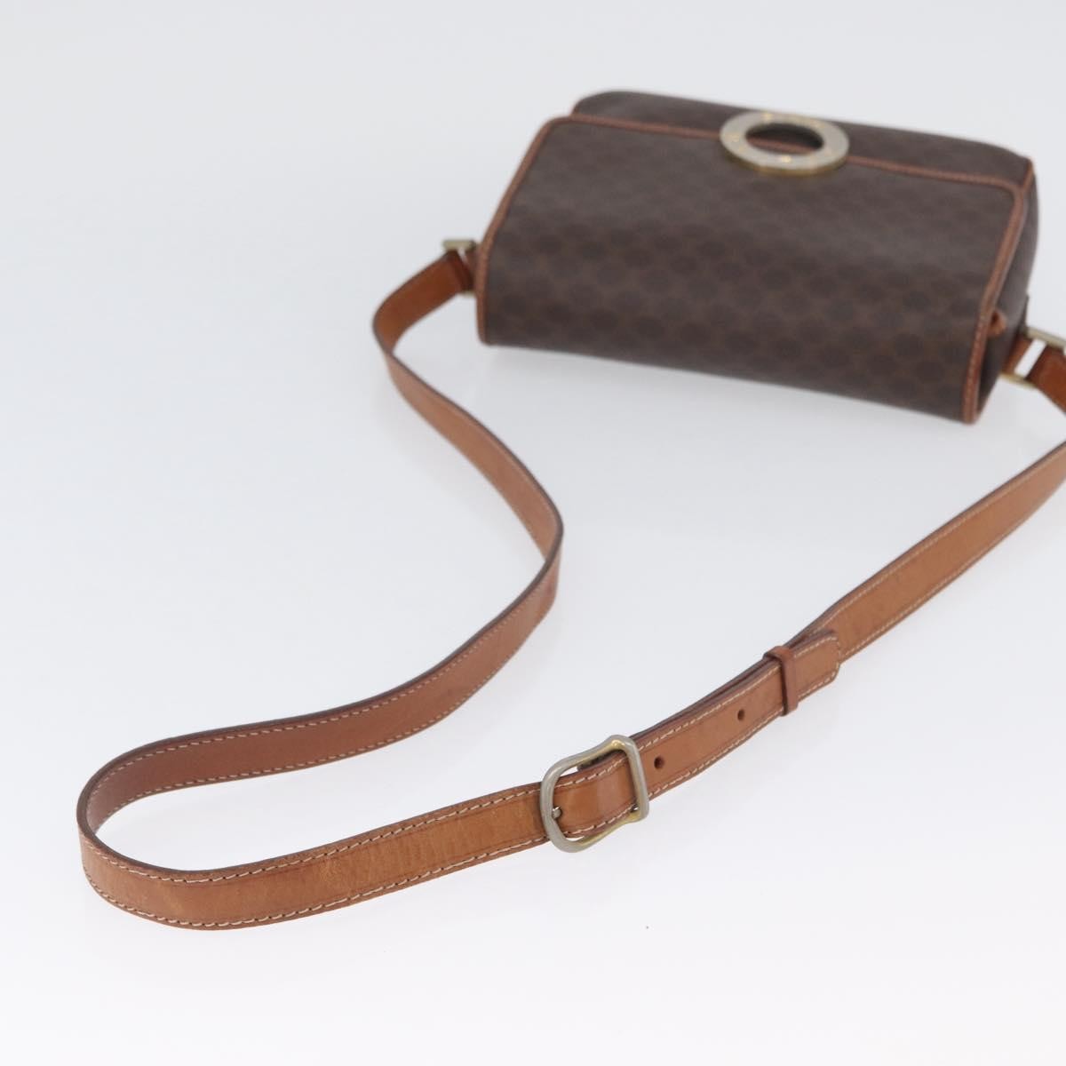 Celine Vintage Macadam Circle Logo Canvas And Leather Brown Canvas Shoulder Bag Bag (Pre-Owned)