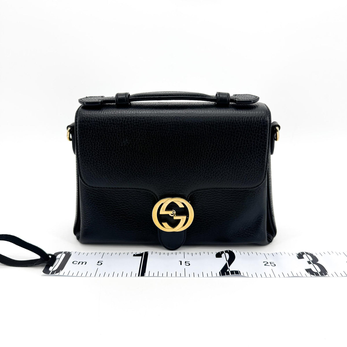 Gucci Interlocking Leather Black Leather Shoulder Bag Bag (Pre-Owned)