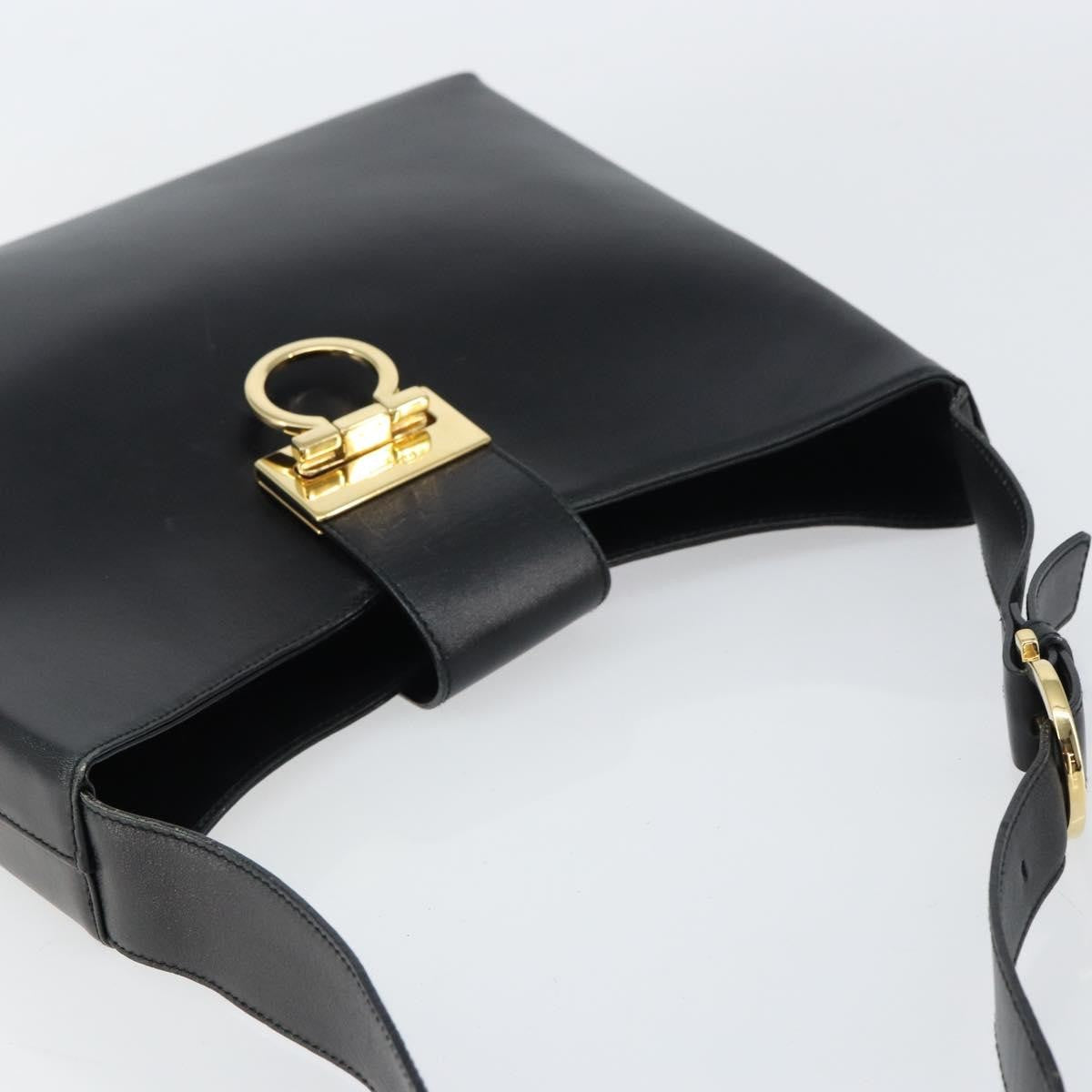 Salvatore Ferragamo Gancio Flap Hobo Leather Black Leather Shoulder Bag Bag (Pre-Owned)