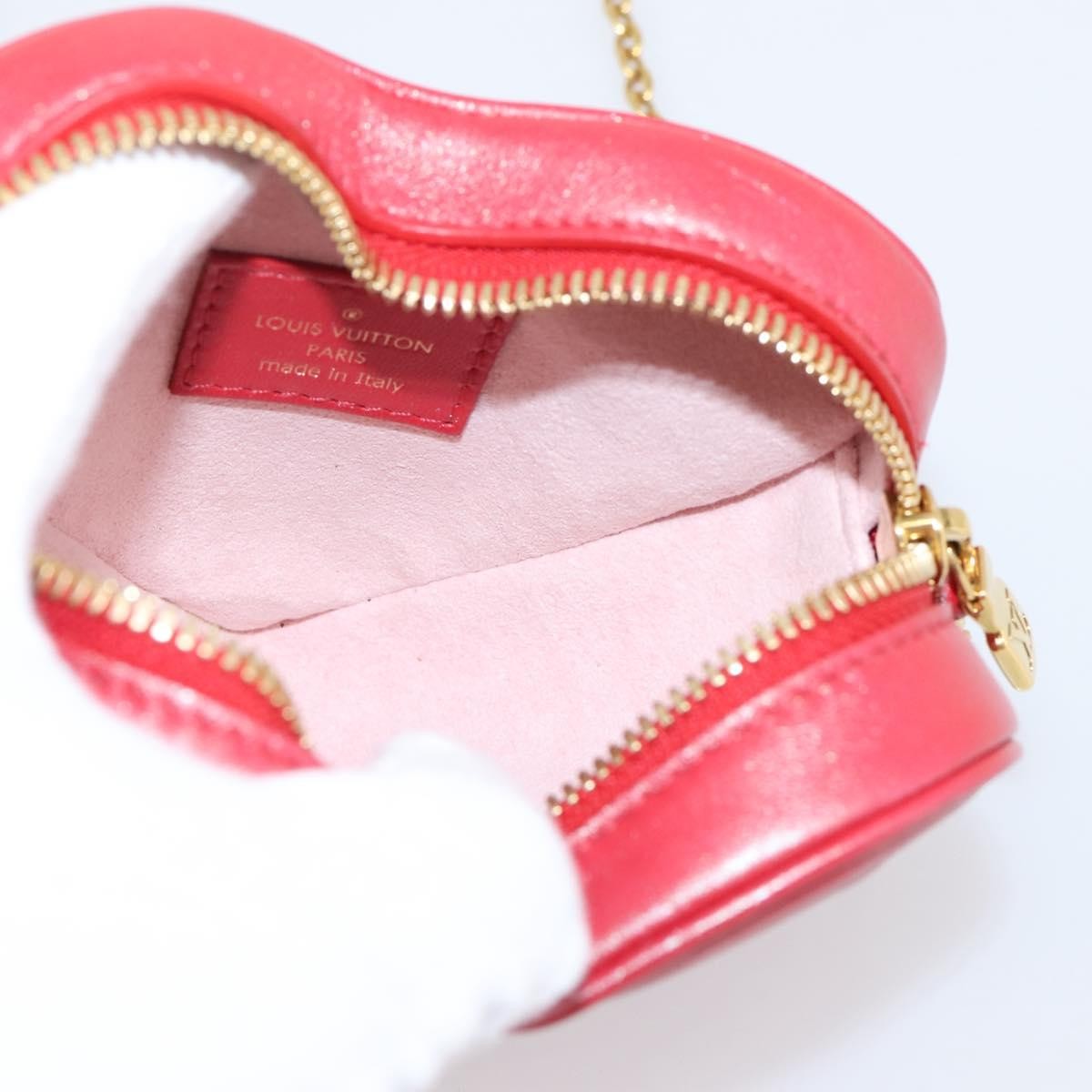 Louis Vuitton Coeur Heart On Chain Monogram Embossed Lambskin Red Leather Clutche & Pouche Bag (Pre-Owned)