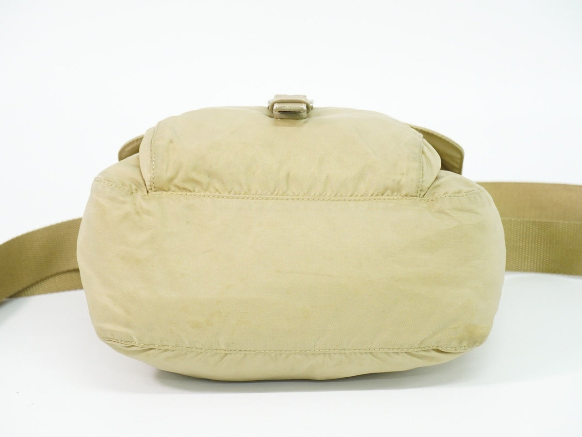 Prada Buckle Messenger Tessuto Beige Nylon Shoulder Bag Bag (Pre-Owned)