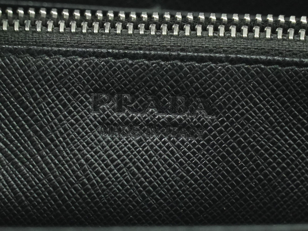 Prada Saffiano Leather Black Leather Wallets Accessory (Pre-Owned)