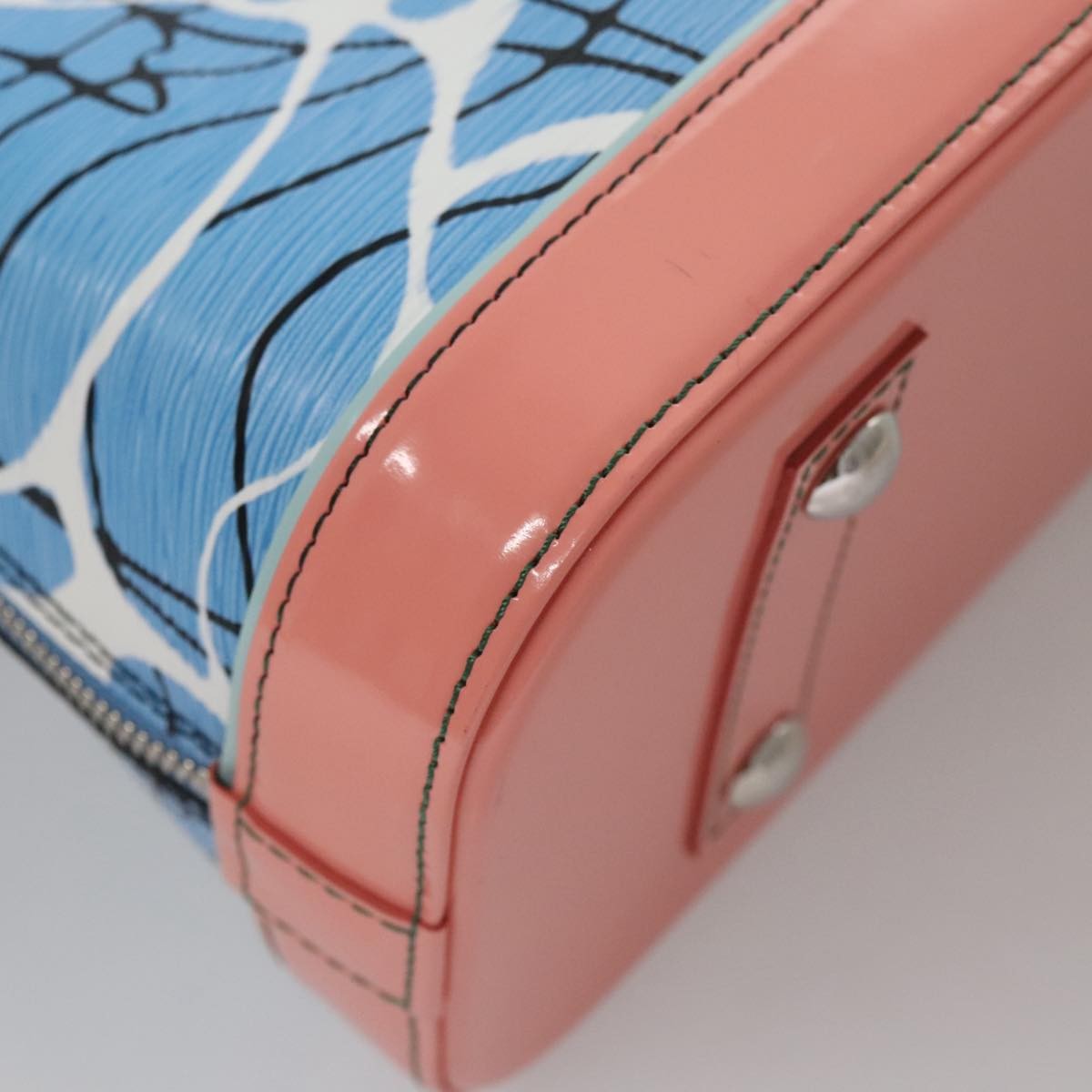 Louis Vuitton Alma Limited Edition Print Epi Leather Blue Leather Handbag (Pre-Owned)