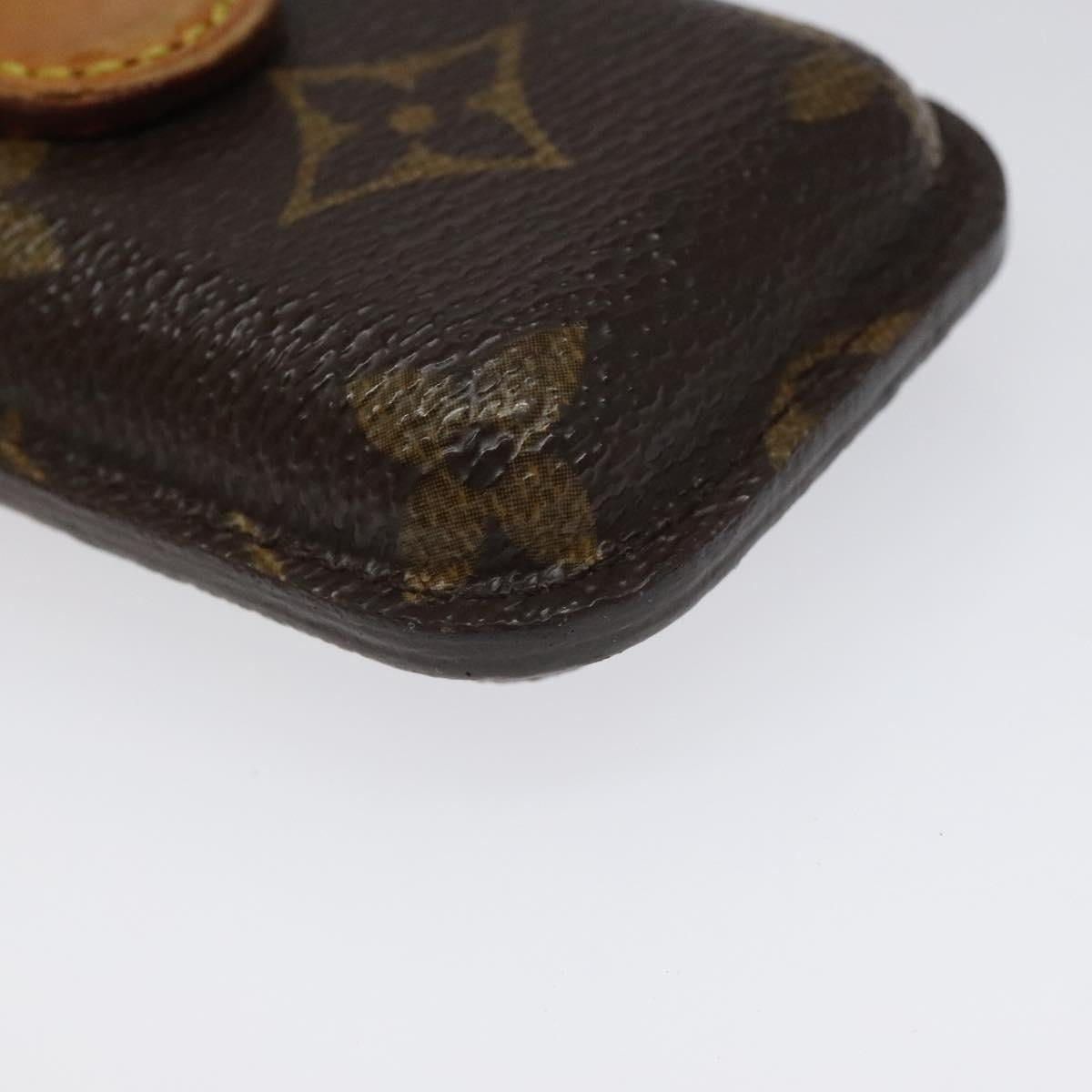 Louis Vuitton Étui Téléphone Monogram Canvas Brown Canvas Tech Accessory Accessory (Pre-Owned)