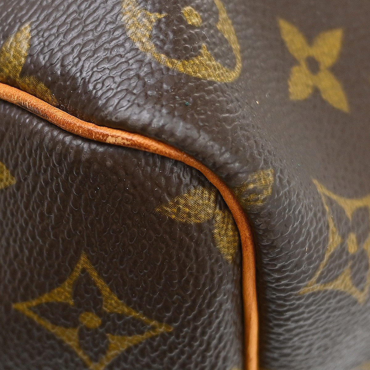 Louis Vuitton Keepall Monogram Canvas Brown Canvas Travel Bag Bag (Pre-Owned)