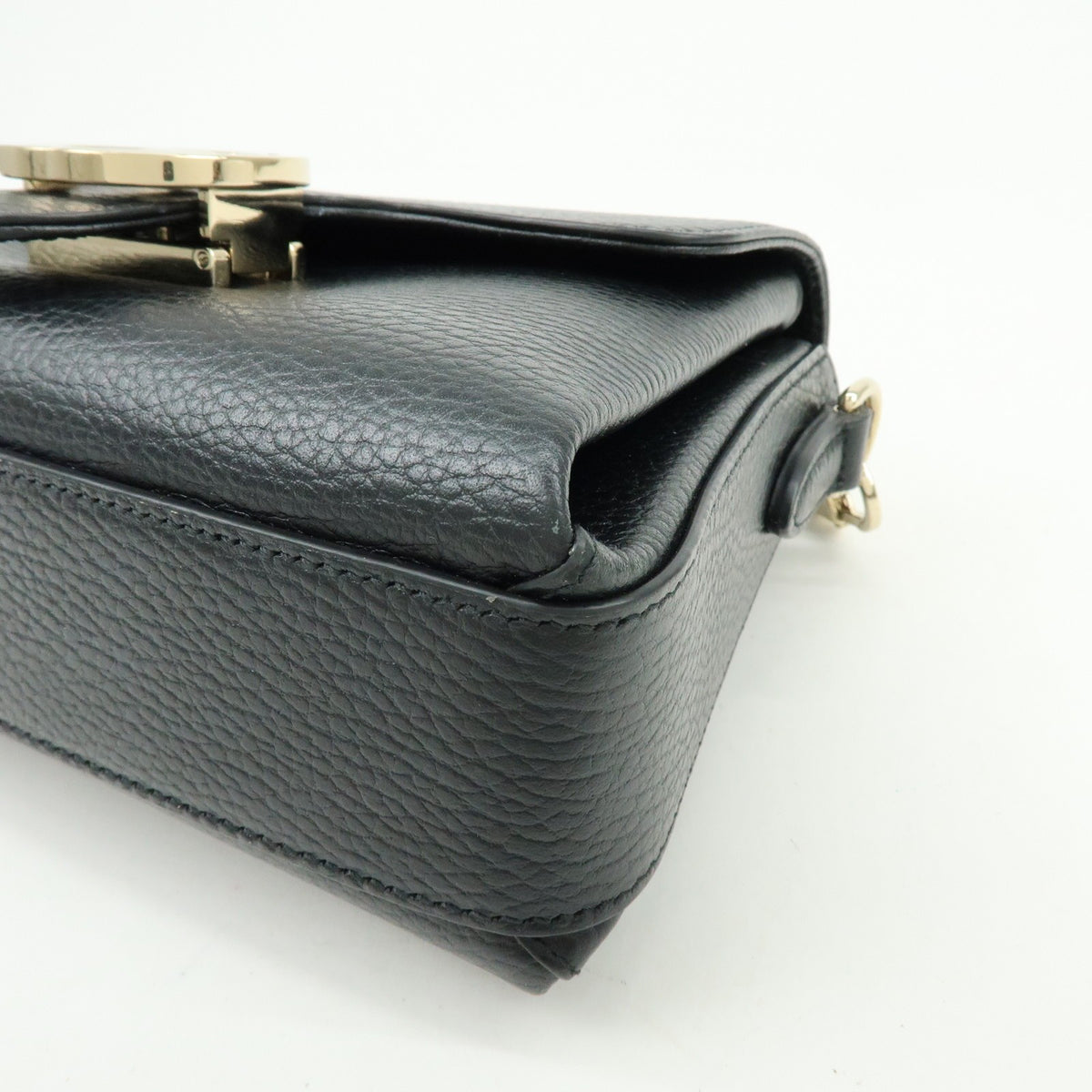 Gucci Interlocking Leather Black Leather Shoulder Bag Bag (Pre-Owned)