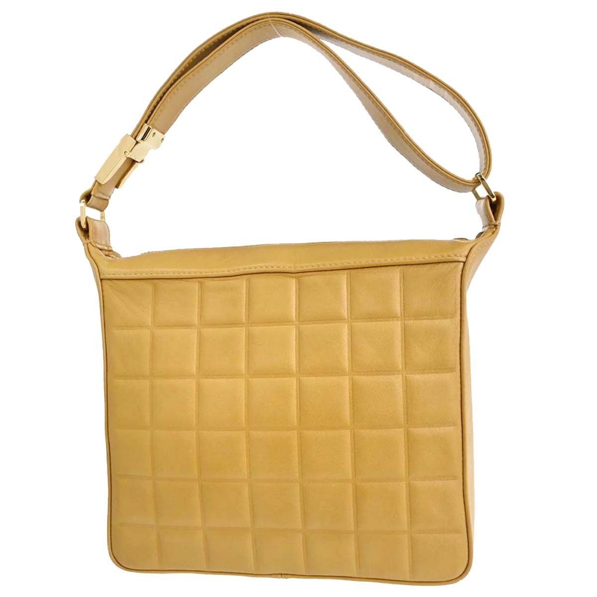 Chanel Chocolate Bar Cc Quilted Leather Beige Leather Shoulder Bag Bag (Pre-Owned)