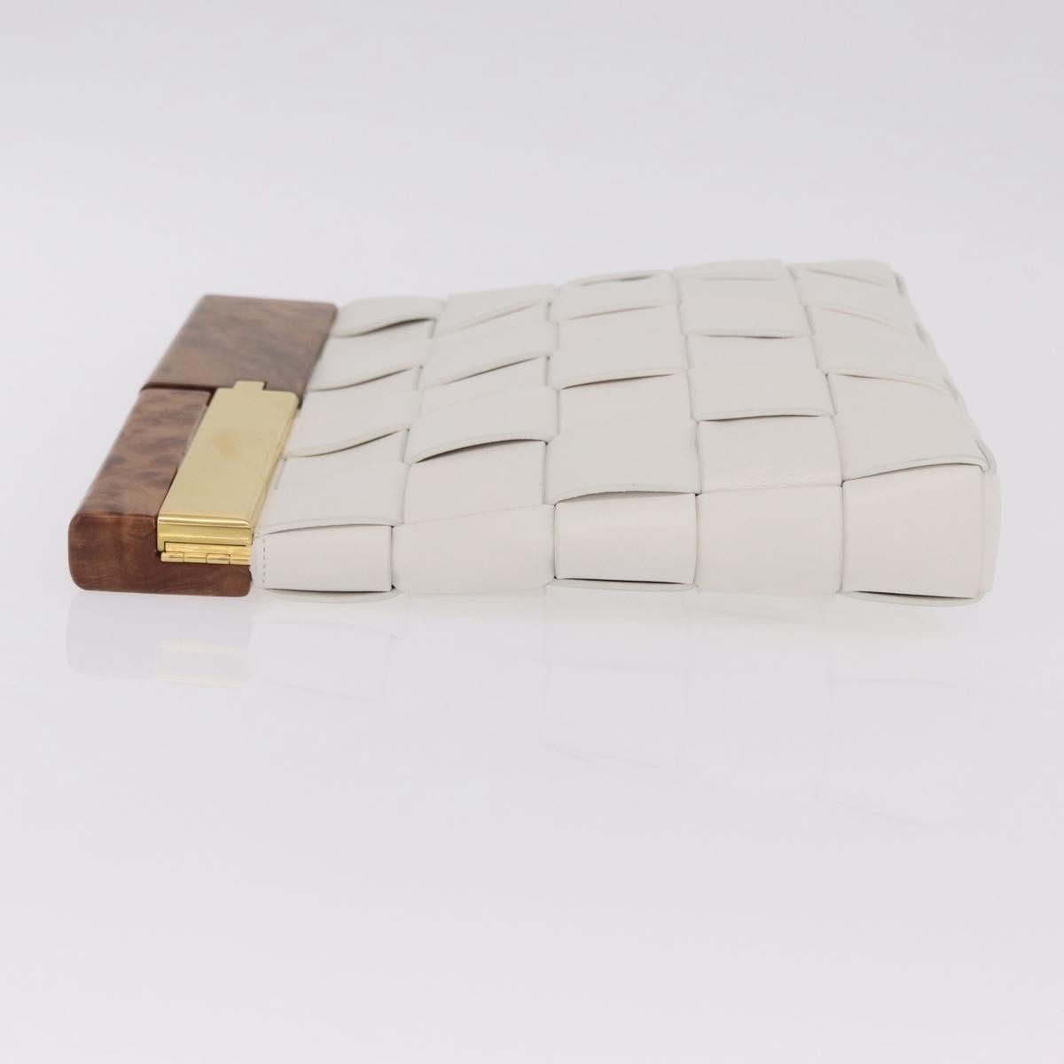 Bottega Veneta The Snap Clutch Maxi Intrecciato Leather With Wood And Metal White Leather Clutche & Pouche Bag (Pre-Owned)