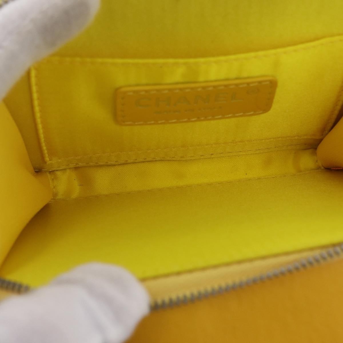Chanel Pocket Box Camera Case Quilted Patent Yellow Patent_Leather Crossbody Bag Bag (Pre-Owned)
