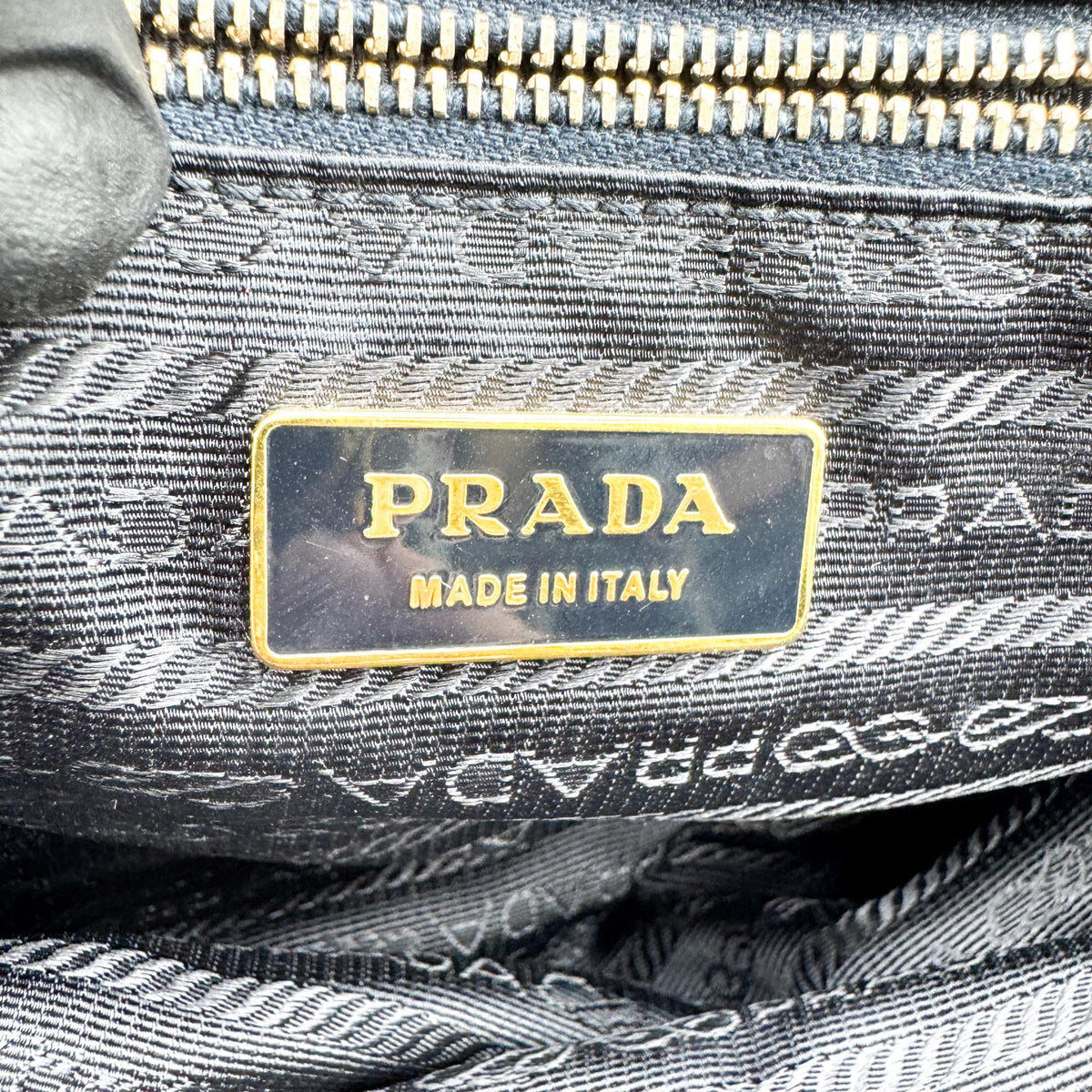 Prada Bowling Tessuto Navy Nylon Shoulder Bag Bag (Pre-Owned)