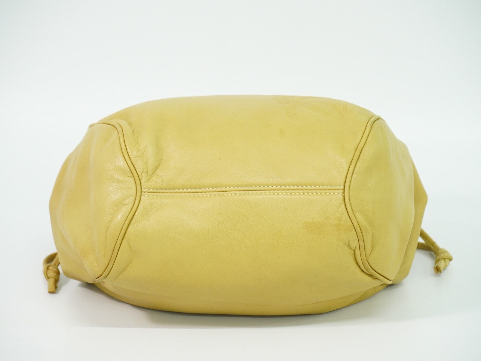 Loewe Anagram Tote Leather Beige Leather Tote Bag Bag (Pre-Owned)