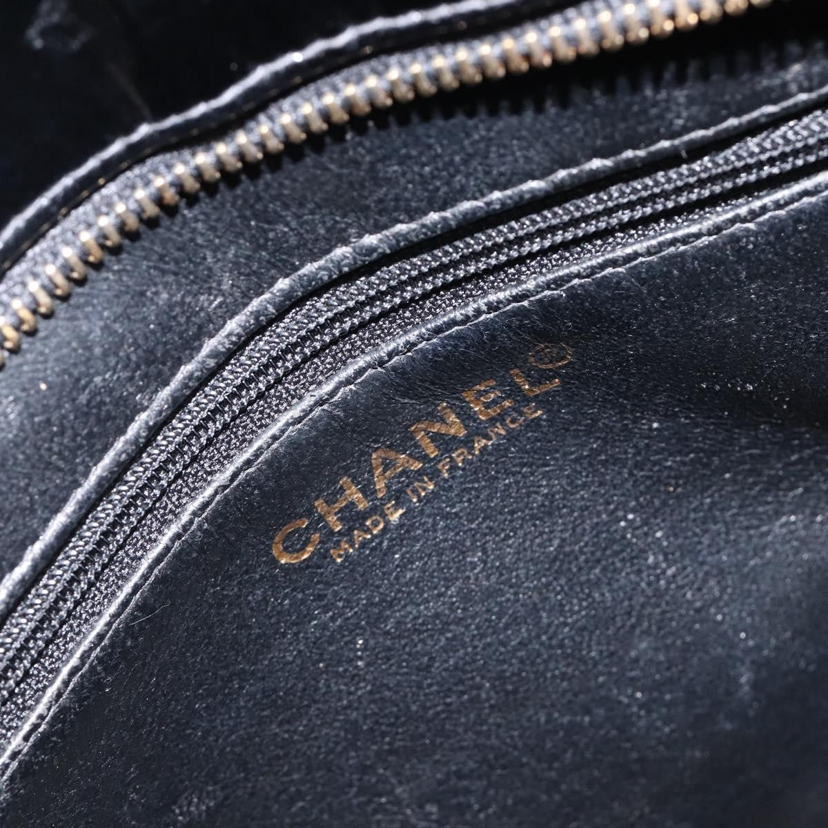 Chanel Medallion Quilted Patent Black Patent_Leather Tote Bag Bag (Pre-Owned)