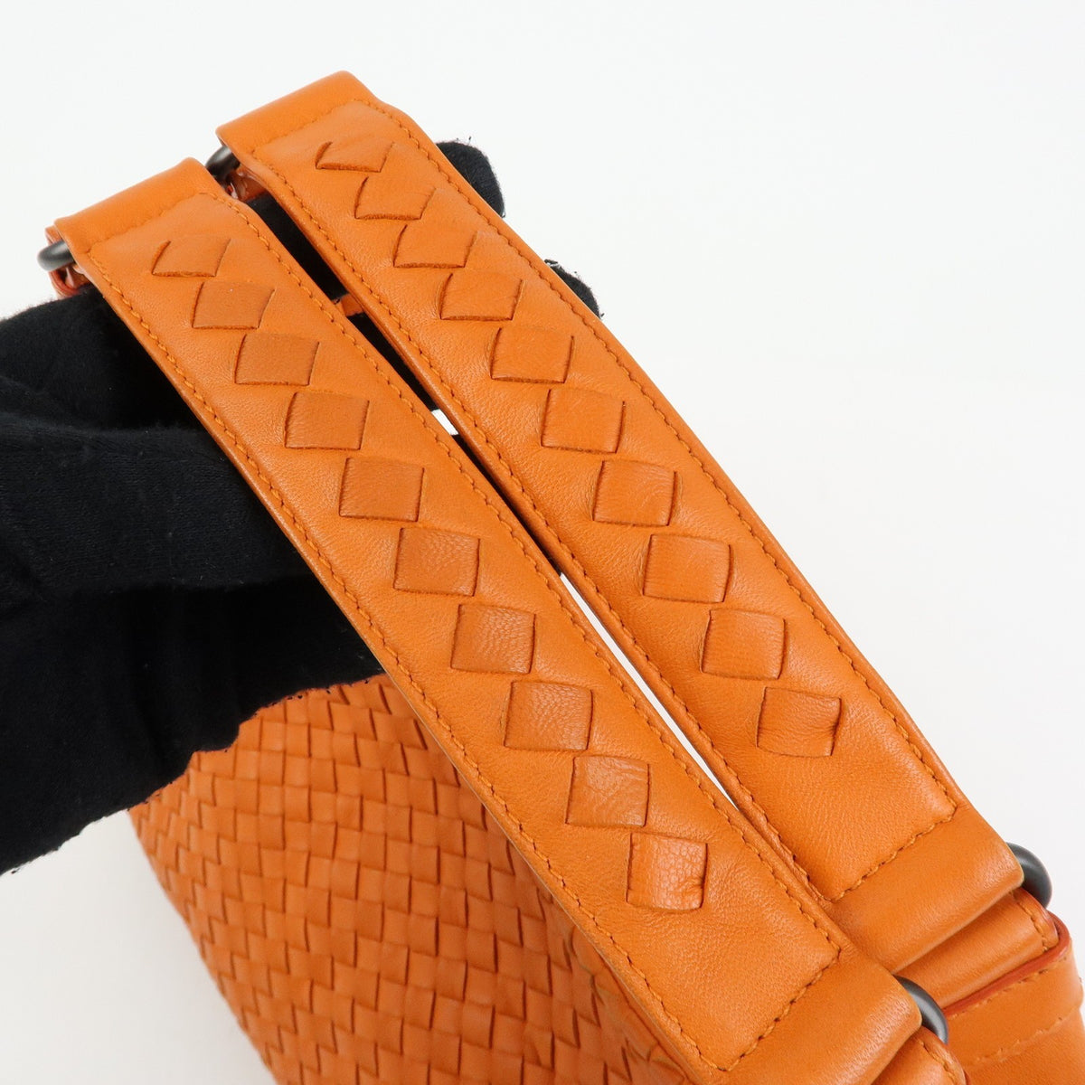 Bottega Veneta Campana Hobo Intrecciato Nappa Orange Leather Shoulder Bag Bag (Pre-Owned)