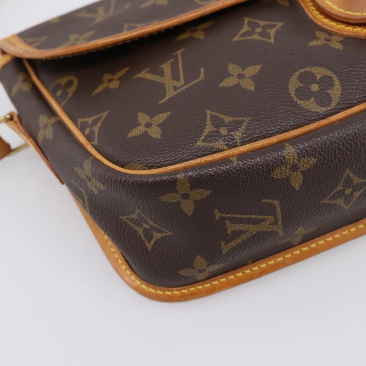 Louis Vuitton Sac Gibeciere Messenger Monogram Canvas Brown Canvas Shoulder Bag Bag (Pre-Owned)