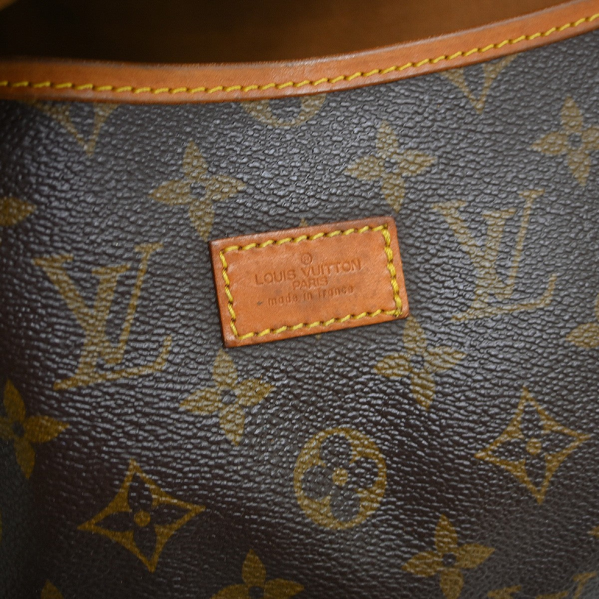 Louis Vuitton Saumur Monogram Canvas Brown Canvas Handbag (Pre-Owned)