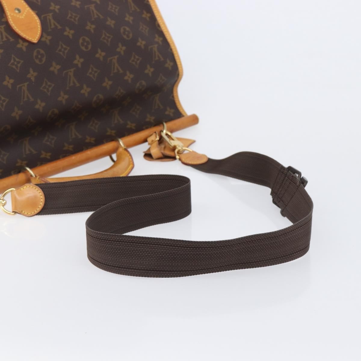 Louis Vuitton Sac Chasse Hunting Monogram Canvas Brown Canvas Handbag (Pre-Owned)
