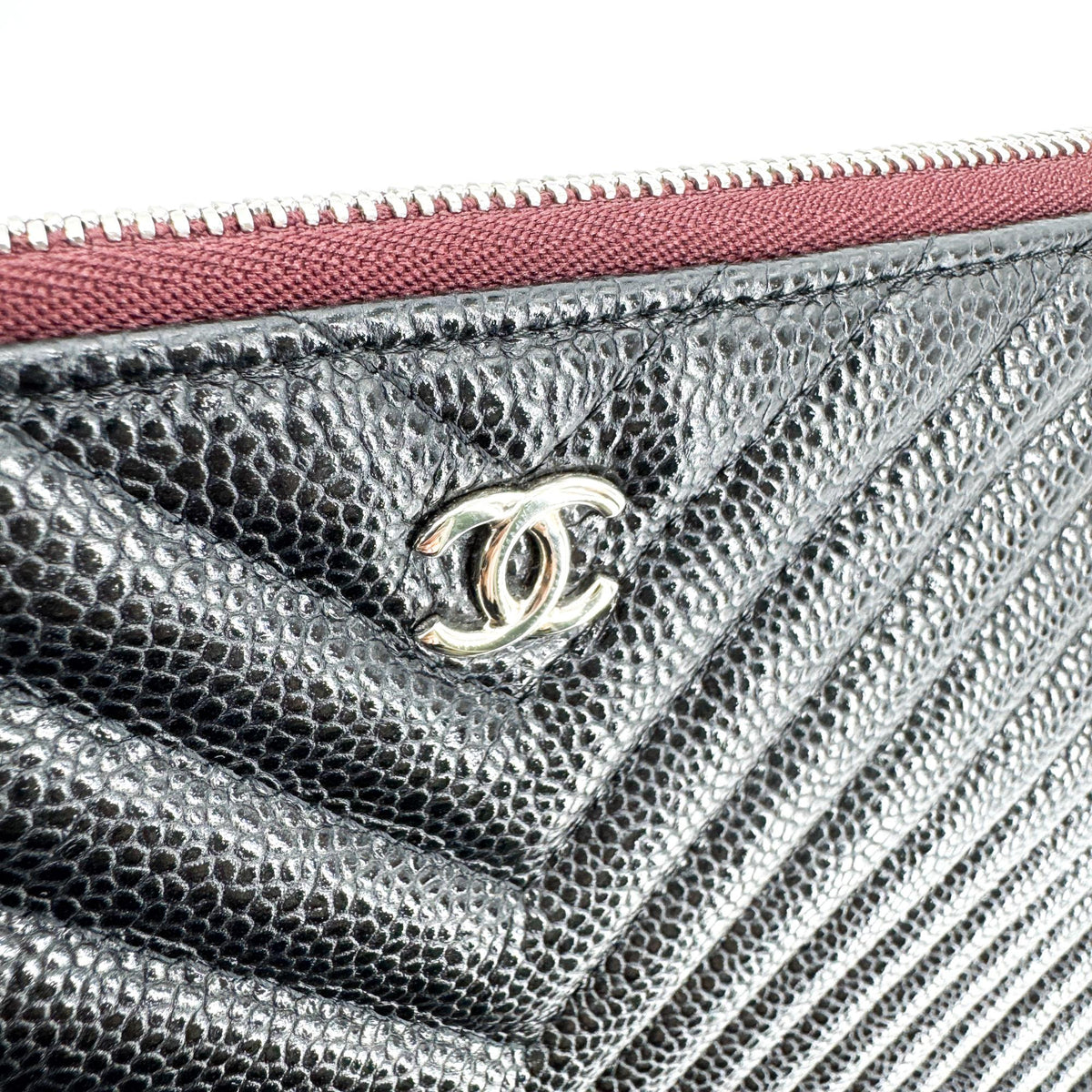 Chanel Charm O Case Chevron Lambskin Black Leather Clutche & Pouche Bag (Pre-Owned)