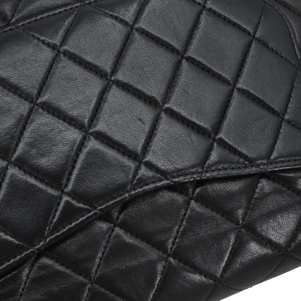 Chanel Timeless - Classic Double Flap Leather Black Leather Shoulder Bag Bag (Pre-Owned)