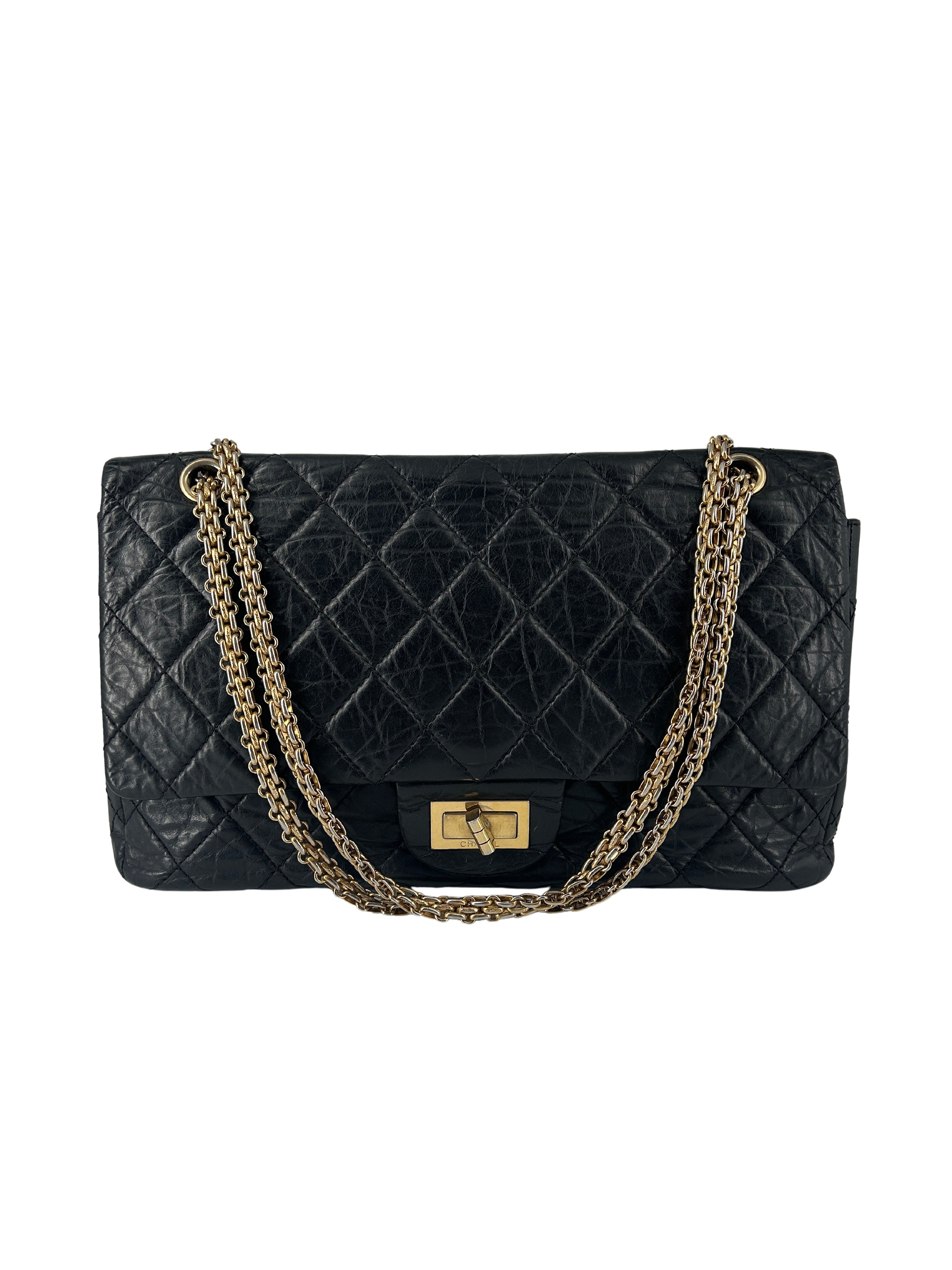 Chanel Reissue 2.55 Flap Bag Leather Black Leather Shoulder Bag Bag (Pre-Owned)