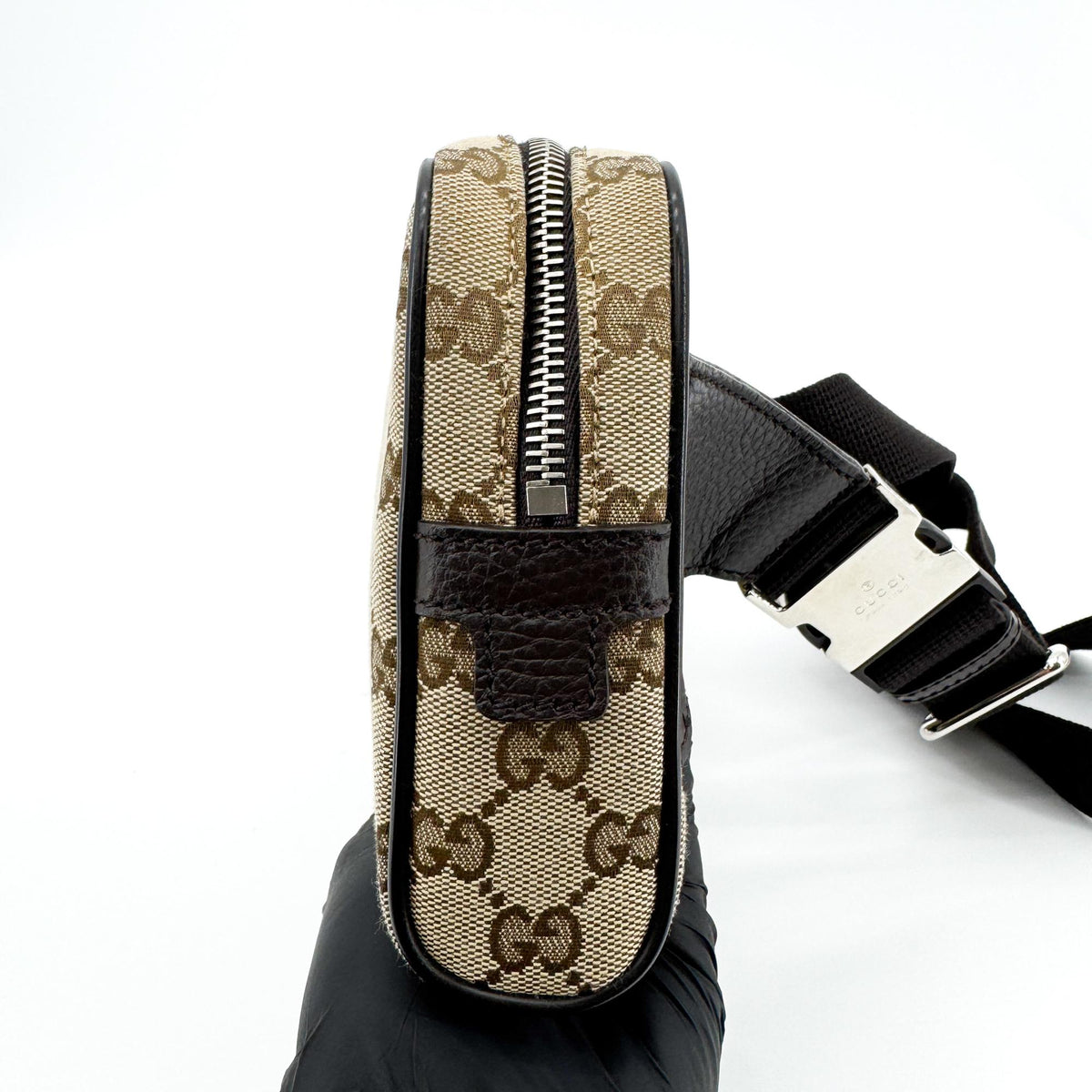 Gucci Waist Belt Gg Canvas Beige Canvas Handbag (Pre-Owned)