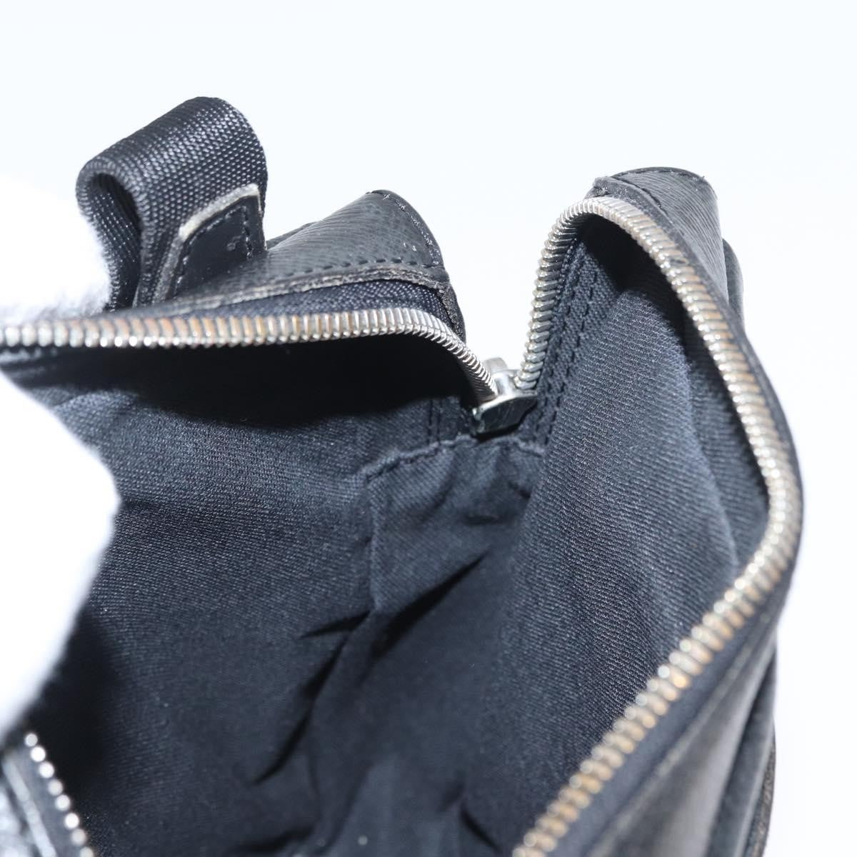 Louis Vuitton Sayan Messenger Taiga Leather And Canvas Black Leather Shoulder Bag Bag (Pre-Owned)
