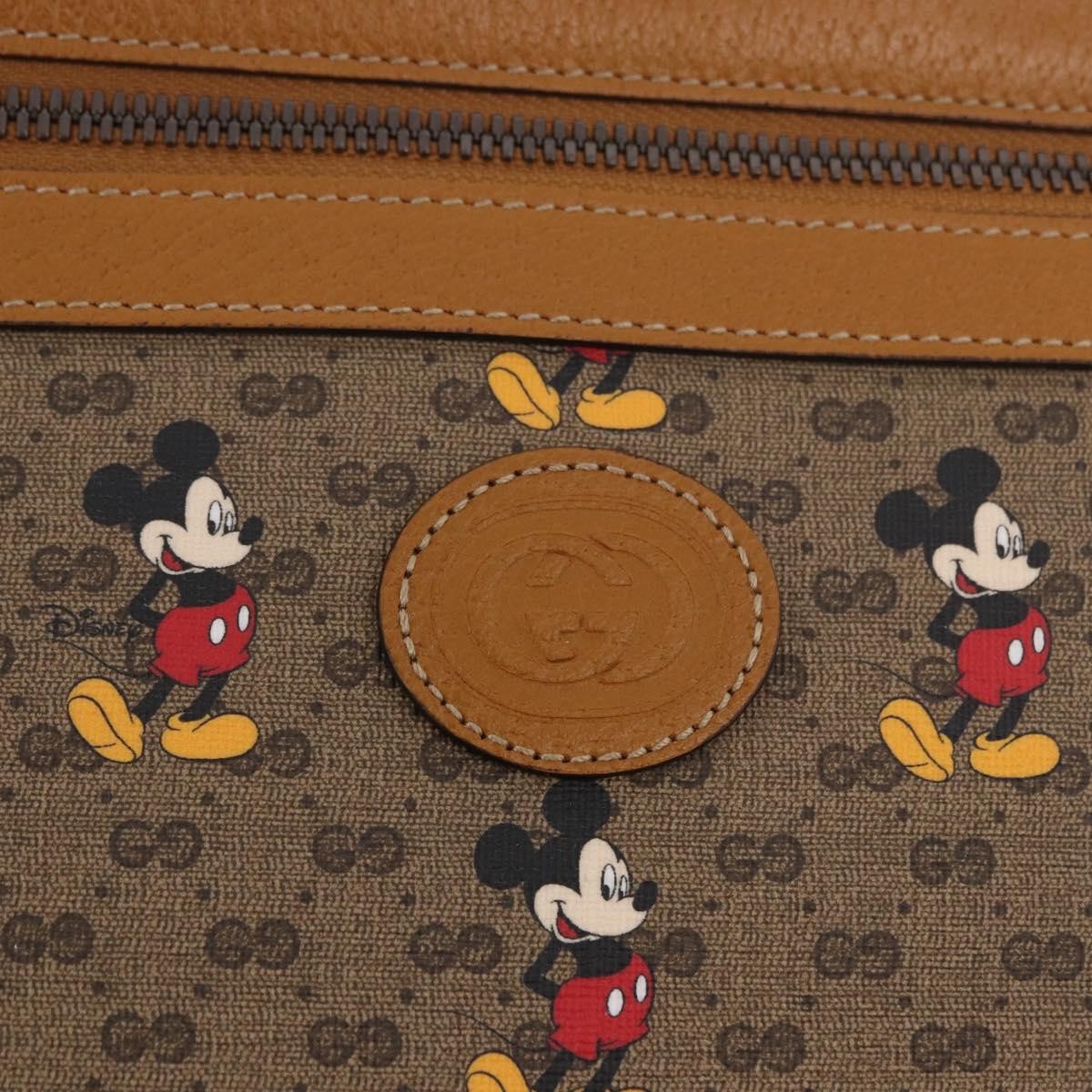 Gucci Disney Mickey Mouse Front Zip Printed Mini Gg Coated Canvas Beige Canvas Clutche & Pouche Bag (Pre-Owned)