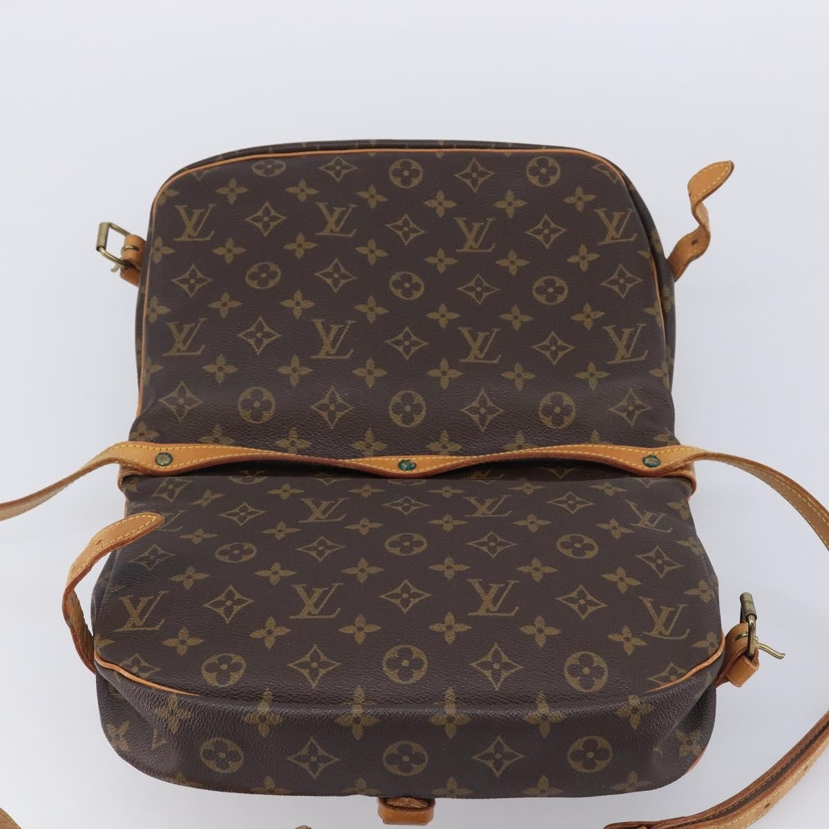 Louis Vuitton Saumur Monogram Canvas Brown Canvas Shoulder Bag Bag (Pre-Owned)