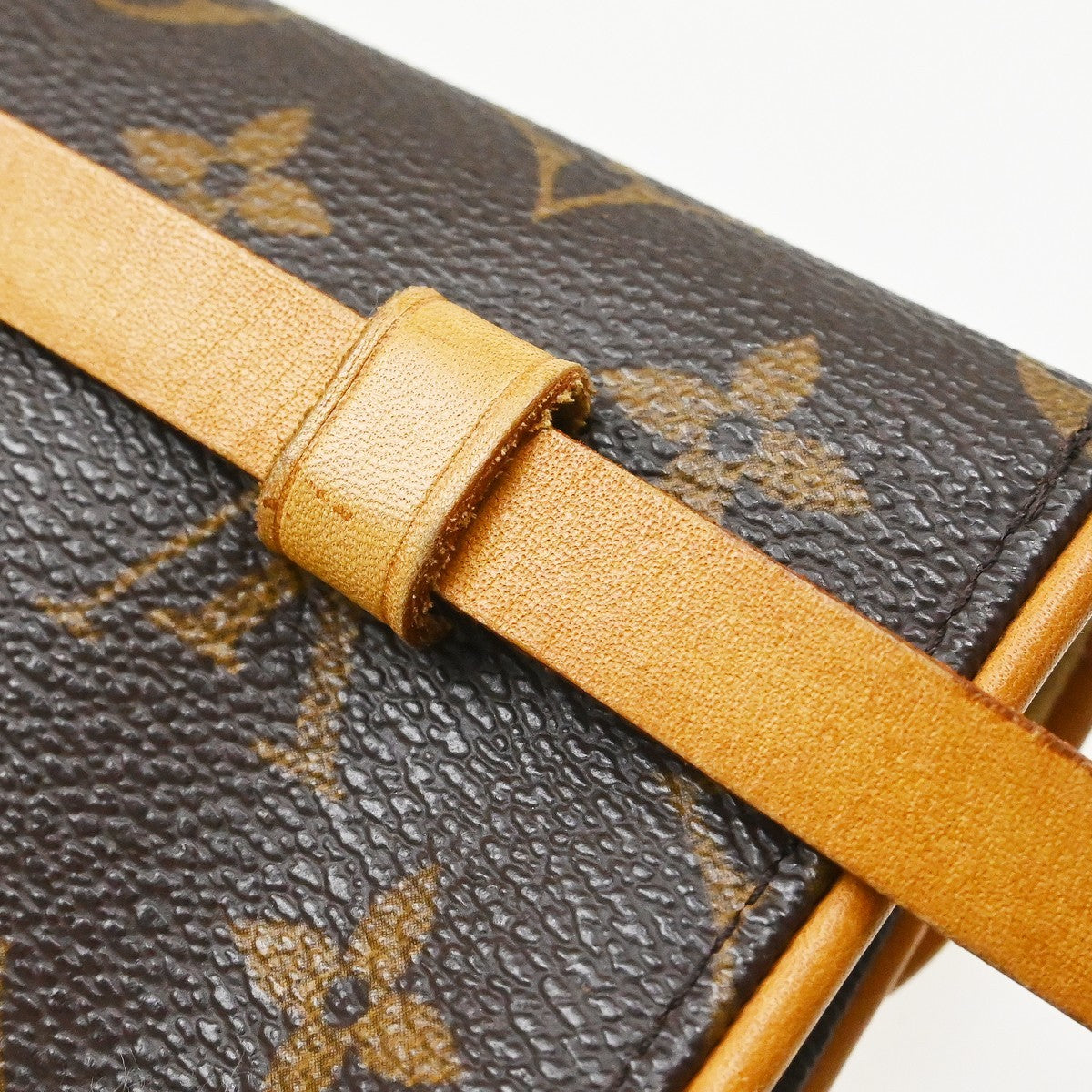 Louis Vuitton Florentine Pochette Damier Brown Canvas Clutche & Pouche Bag (Pre-Owned)