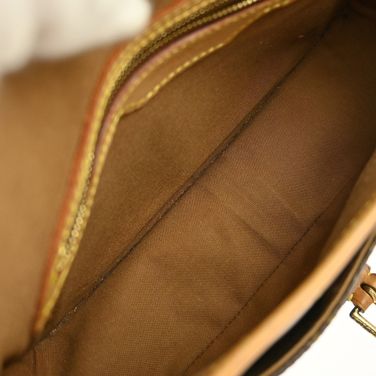 Louis Vuitton Sologne Monogram Canvas Brown Canvas Handbag (Pre-Owned)